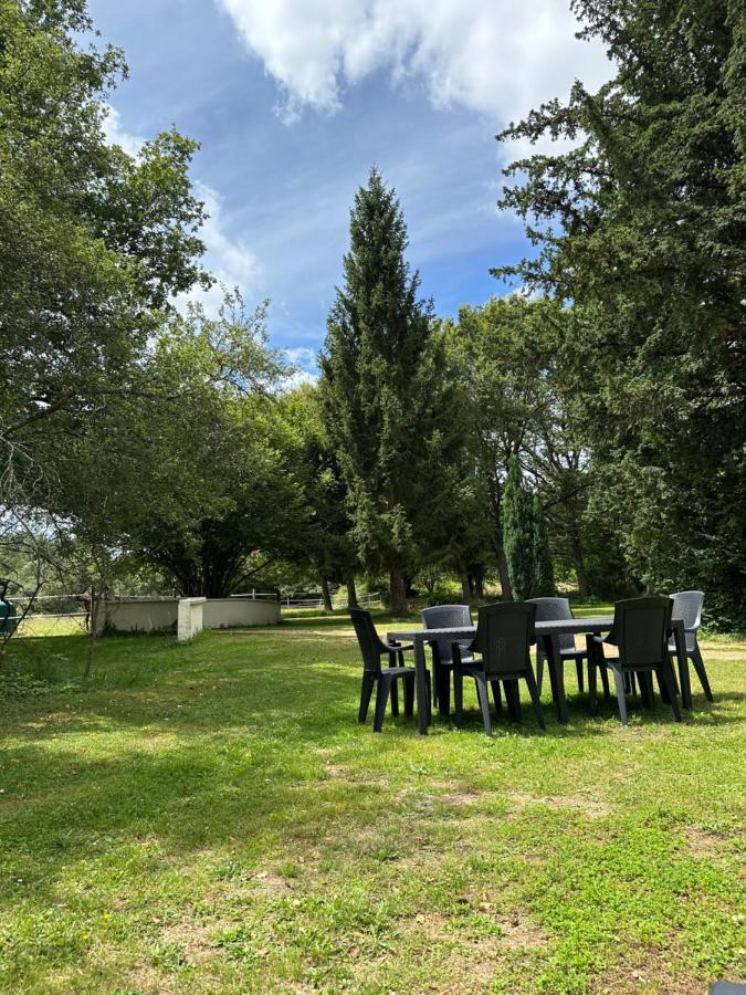 Gite La Grande Racinaie Cre-sur-Loir Eksteriør billede